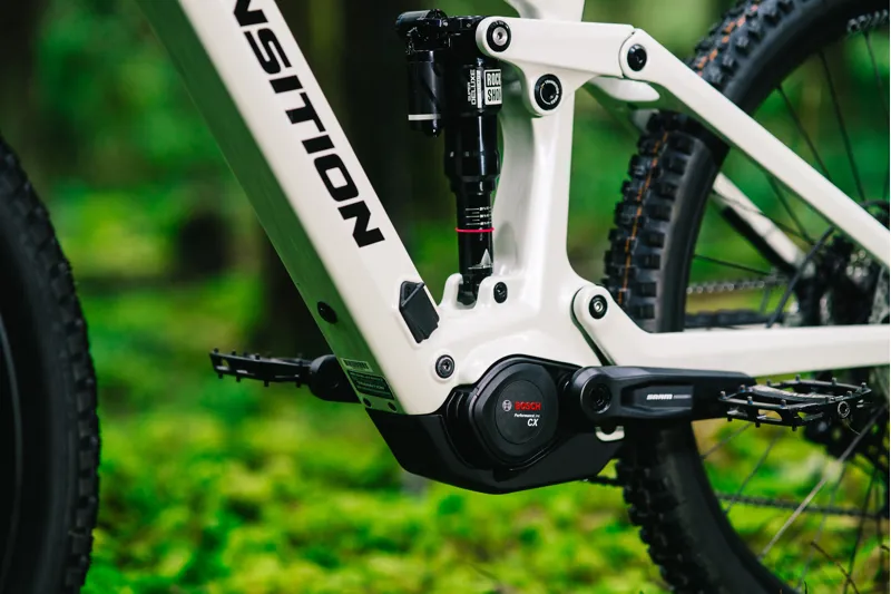 Transition Regulator CX Deore Mullet Electric Carbon Full Suspension MTB 2025 in White-8