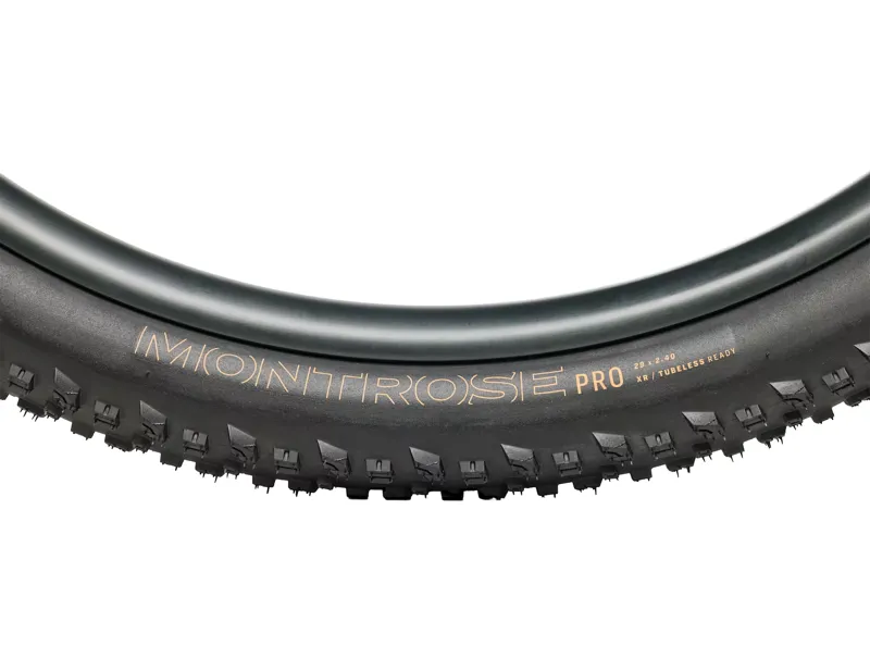 Bontrager Montrose Pro XR TLR Tyre 29x2.4 in Black-2