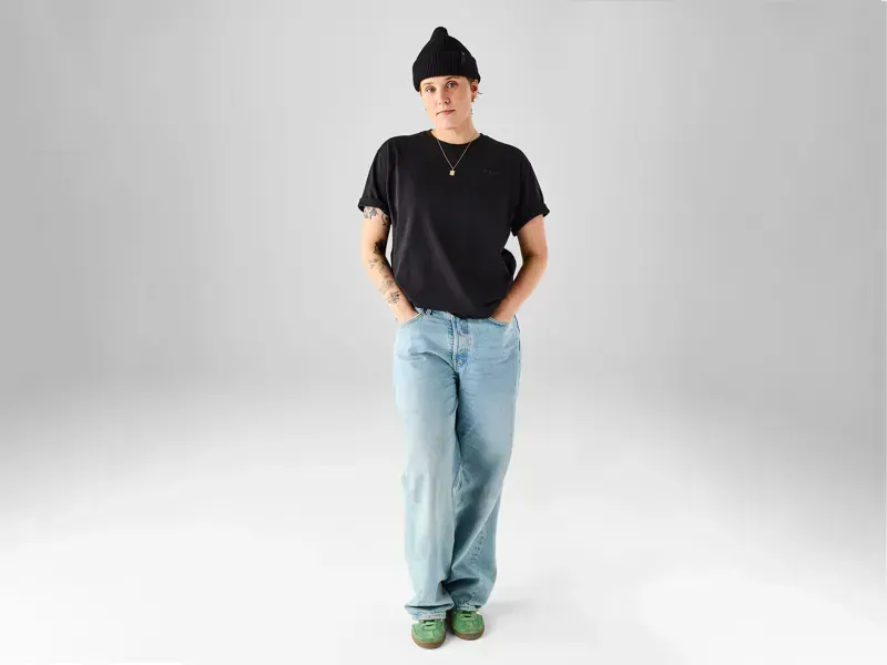 Trek Monochromatic Logo T-shirt in Black-2