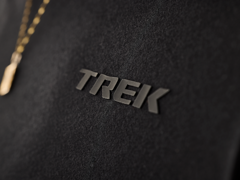 Trek Monochromatic Logo T-shirt in Black-4