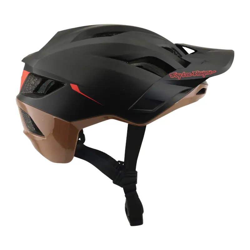 Balfes Bikes Troy Lee Designs Flowline SE MIPS Helmet in Phantom Black | Free postage over £30, £10 off first order, price match & 0% finance.
