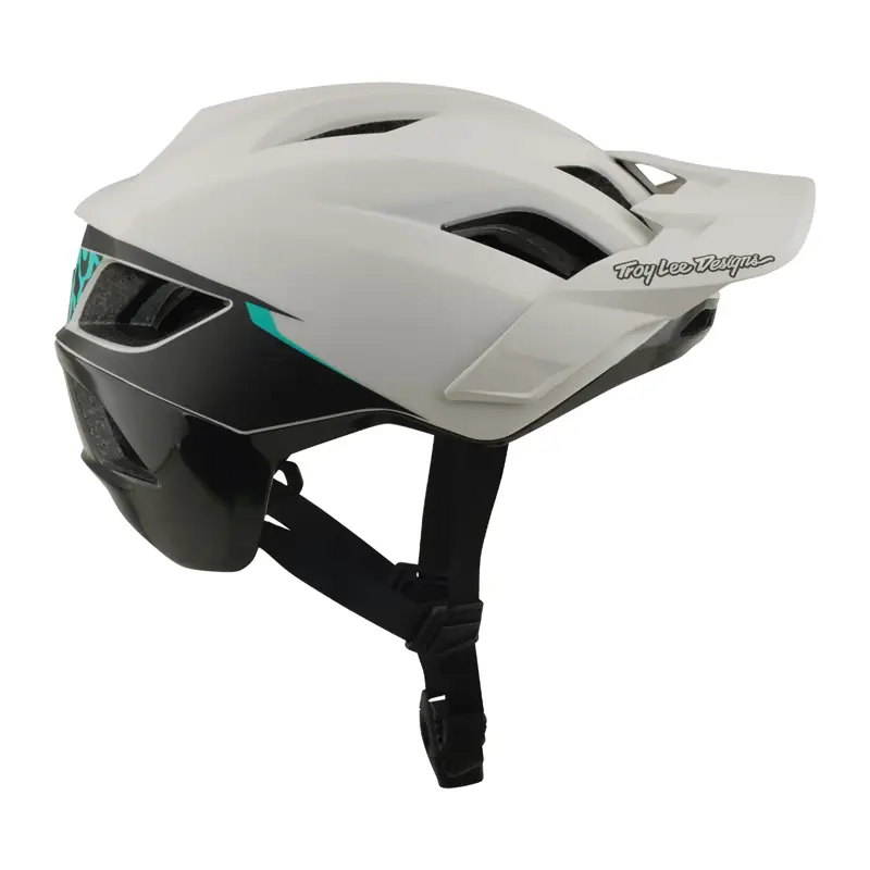 Balfes Bikes Troy Lee Designs Flowline SE MIPS Helmet in Phantom White | Free postage over £30, £10 off first order, price match & 0% finance.