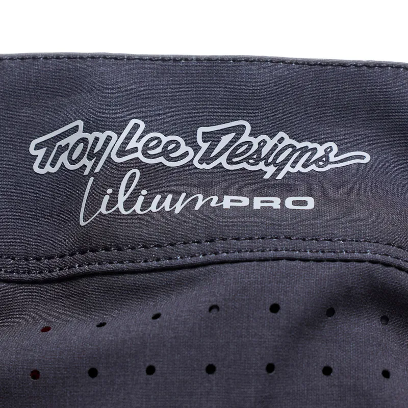 Troy Lee Designs Lilium Pro Women's Short Shell in Black-7