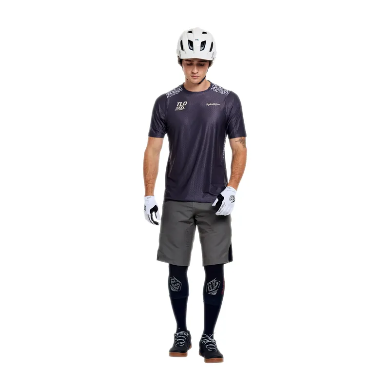 Troy Lee Designs Skyline Pro Air Short Sleeve Jersey Ridgeline in Carbon-11