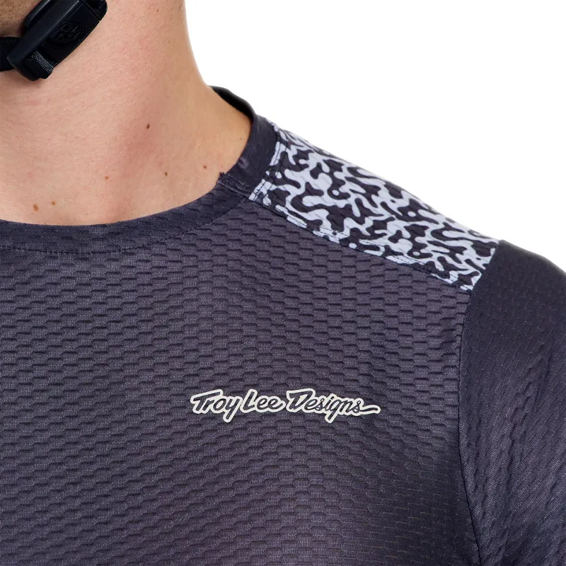 Troy Lee Designs Skyline Pro Air Short Sleeve Jersey Ridgeline in Carbon-3