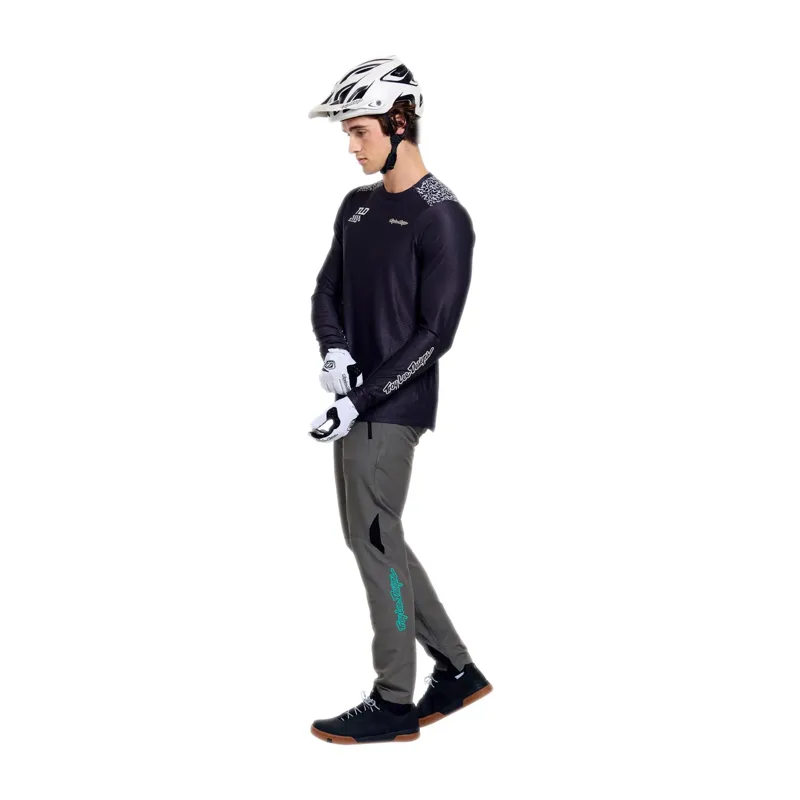 Troy Lee Designs Skyline Pro Long Sleeve Jersey Flow Camo in Grey-6