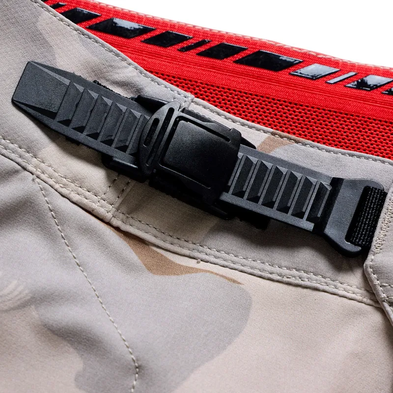 Troy Lee Designs Skyline Pro Short Shell Flow Camo in Pumice-6