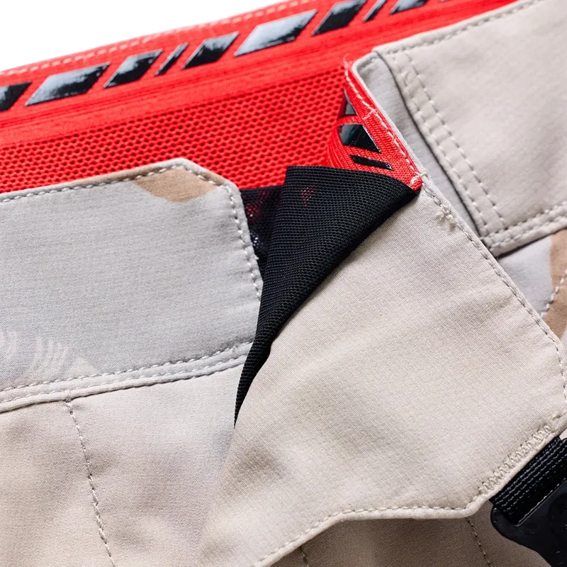 Troy Lee Designs Skyline Pro Short Shell Flow Camo in Pumice-7