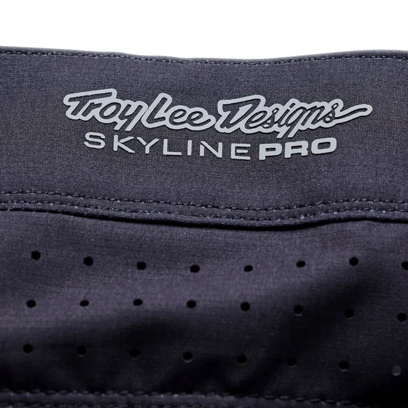 Troy Lee Designs Skyline Pro Short Shell Mono in Black-5