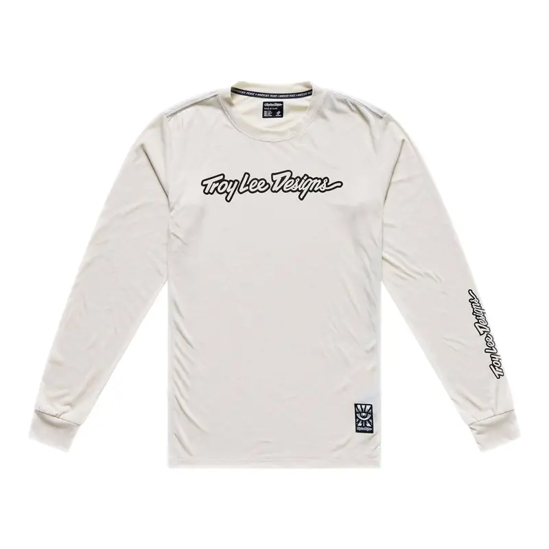 Balfes Bikes Troy Lee Designs Skyline Ride Long Sleeve Jersey in Signature Pumice | Free postage over £30, £10 off first order, price match & 0% finance.