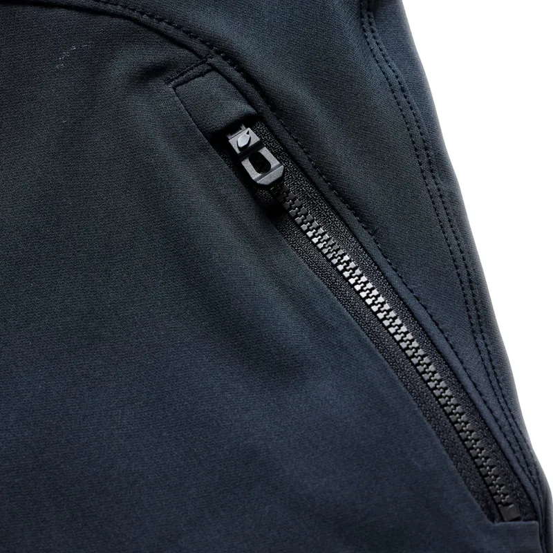 Troy Lee Designs Stage Short Shell Mono in Black-5