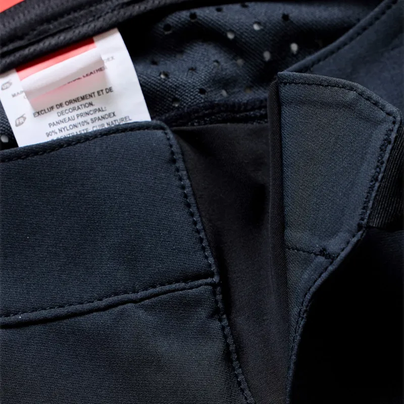 Troy Lee Designs Stage Short Shell Mono in Black-7