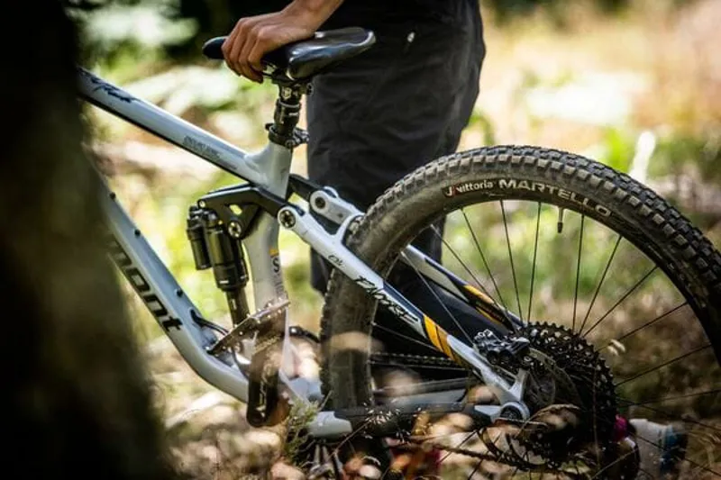 Vittoria Martello 29 x 2.6 Trail 4C G2.0 Tyre in Black Anthracite-2