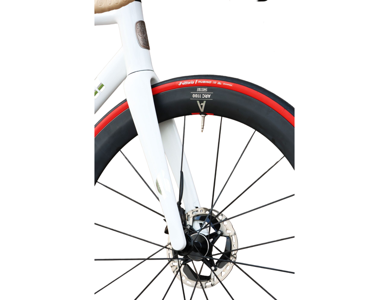 Vittoria Rubino V 700cx28 Folding G2.0 Clincher Road Tyre in Red/Black-2