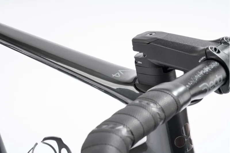 Colnago V4 Disc Road Bike Ultegra Di2 12 Speed 2025 in VDDK Black-7