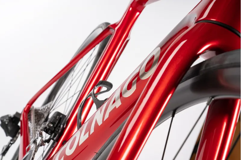 Colnago V4 Disc Road Bike Ultegra Di2 12 Speed 2025 in VDRD Red-6