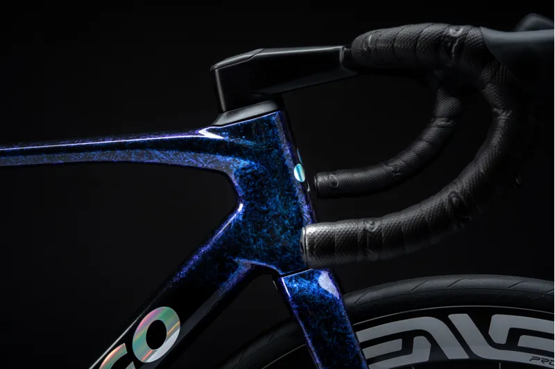 Colnago V5rs Disc Carbon Road Bike Dura Ace Di2 2025 in STBU Blue-7
