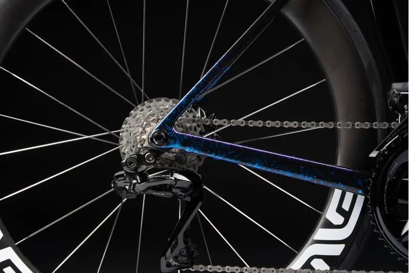 Colnago V5rs Disc Carbon Road Bike Dura Ace Di2 2025 in STBU Blue-5