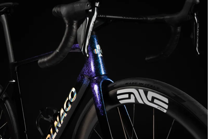 Colnago V5rs Disc Carbon Road Bike Dura Ace Di2 2025 in STBU Blue-3