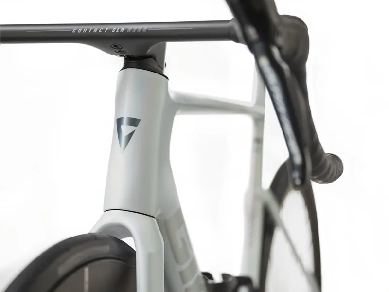 Giant Propel Advanced SL 0 Di2 Road Bike 2027 in Prism Pearl-9