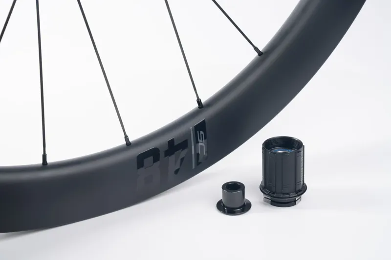 Vision SC 48 i25 Disc Carbon Wheelset Tubeless Ready XDR 12 in Black-5