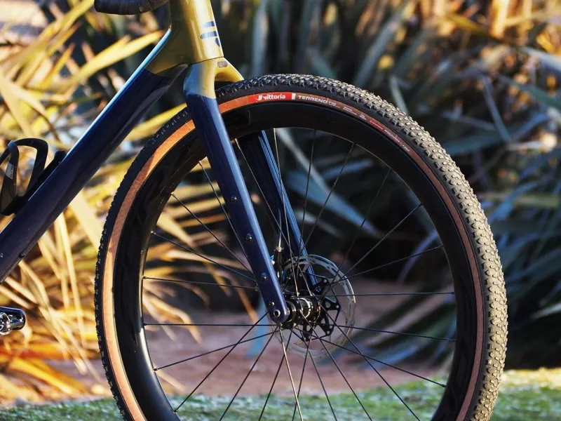 Vittoria Terreno T70 700c Coarse Loose Gravel Endurance G2.0 Tubeless Ready Tyre in Brown-4