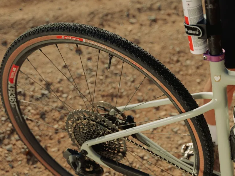 Vittoria Terreno T90 700c Mud Gravel Endurance G2.0 Tubeless Ready Tyre in Brown-3