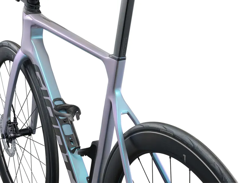 Giant Propel Advanced Pro 0 Di2 Road Bike 2026 in Prismatic Haze-4