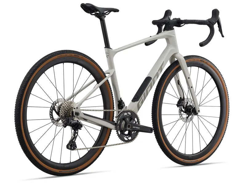 Giant Revolt Advanced 0 Gravel Bike 2026 in Snow Drift-1