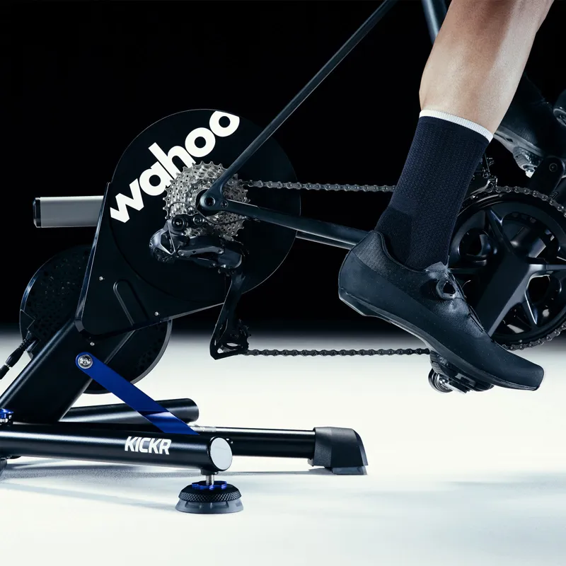 Wahoo KICKR V6 Wi-Fi Smart Power Trainer with Zwift Cog-3