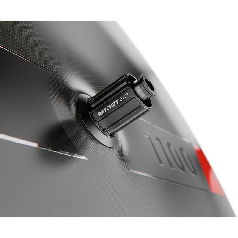 DT Swiss ARC 1100 DICUT Disc Clincher Disc Brake 142 x 12 Rear Wheel in Black-4