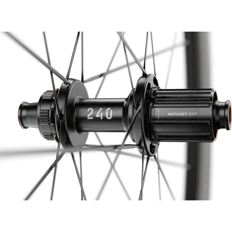 DT Swiss ARC 1400 DICUT 65 mm Clincher Disc Brake 100 x 12 Front Wheel in Black-3
