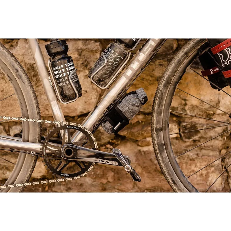 Wolf Tooth B-RAD Mini Roll-Top Bag And Mounting Plate in Black-3