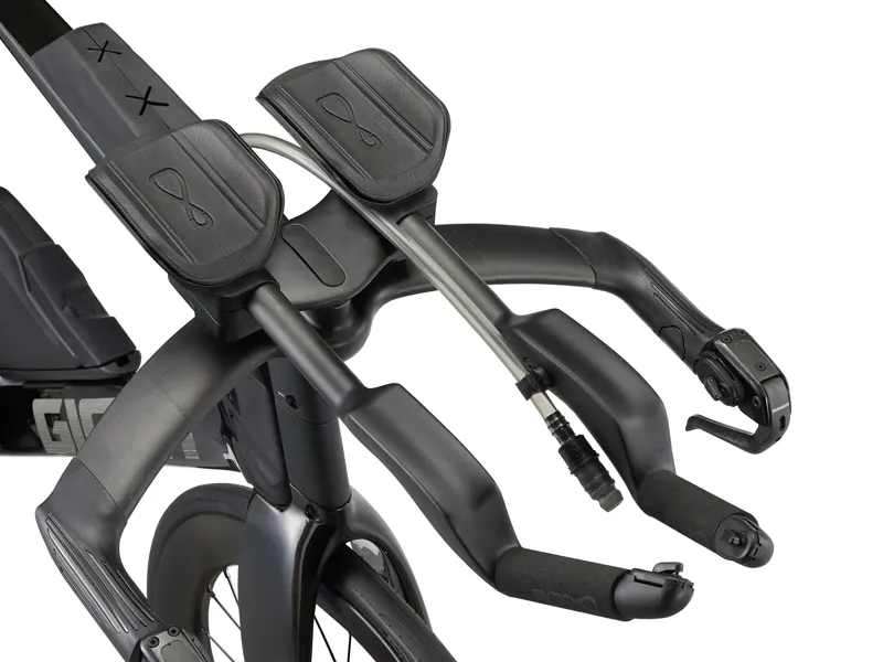 Giant Trinity Advanced SL 1 2026 in Carbon-10