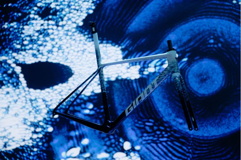 Giant TCR Advanced SL Road Bike Frameset 2026 in Polar Tide-6