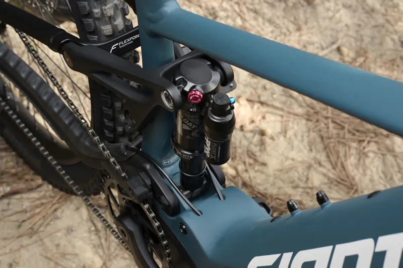 Giant Stance E+ 0 Electric Full Suspension Mountain Bike 2026 in Deep Lake/Black-12