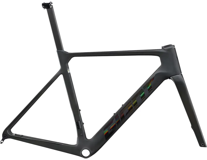 Balfes Bikes Giant Propel Advanced Pro Road Bike Frameset 2026 in Stealth Chrome | Free postage over £30, £10 off first order, price match & 0% finance.