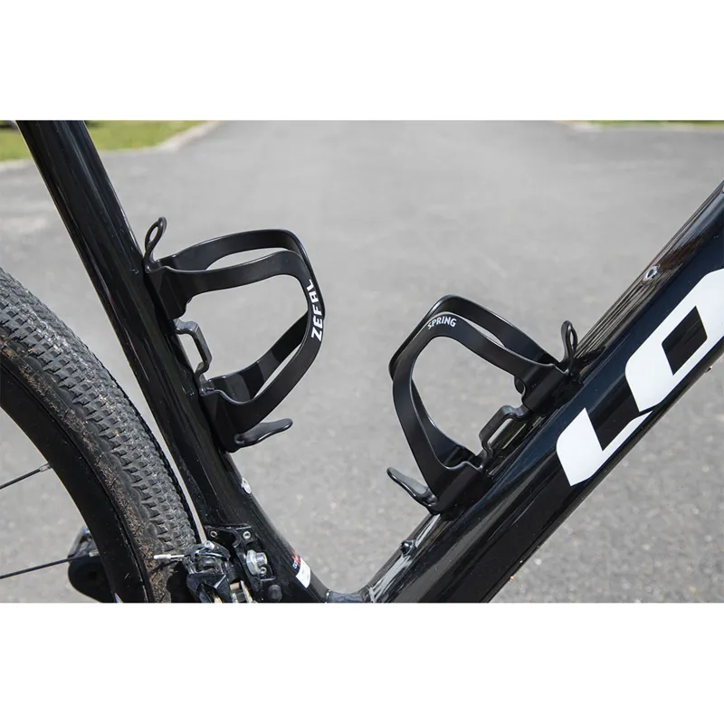 Zefal Spring Bottle Cage in Black-2