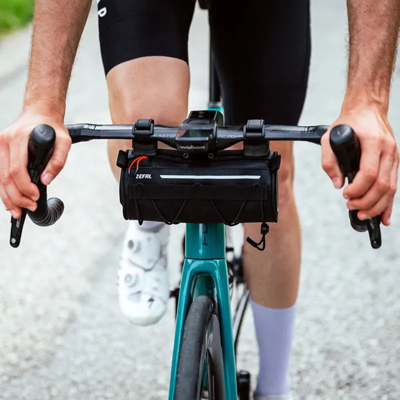 Zefal Z Adventure F1 Handlebar Bag in Black-4