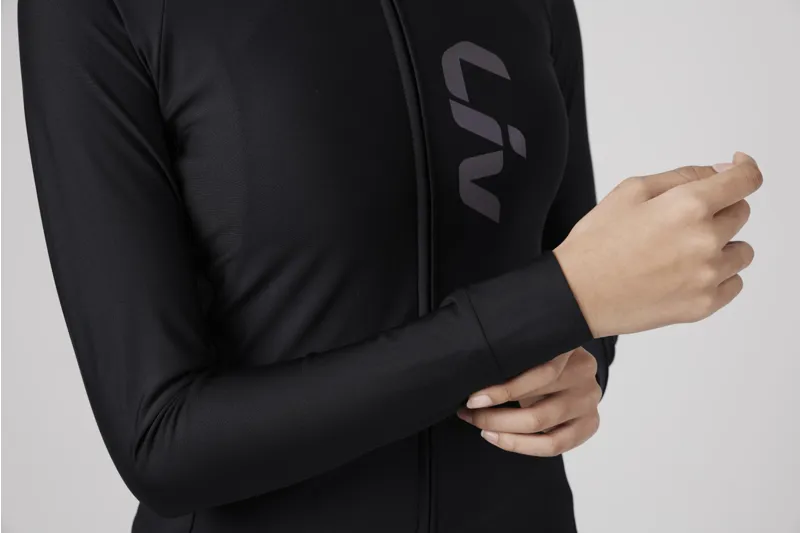 Liv Race Day Long Sleeve Jersey in Black-6