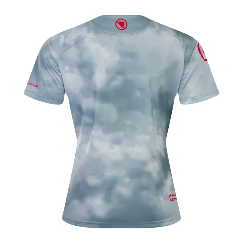 Endura Women's Cloud Tee Ltd in Dreich Grey-1