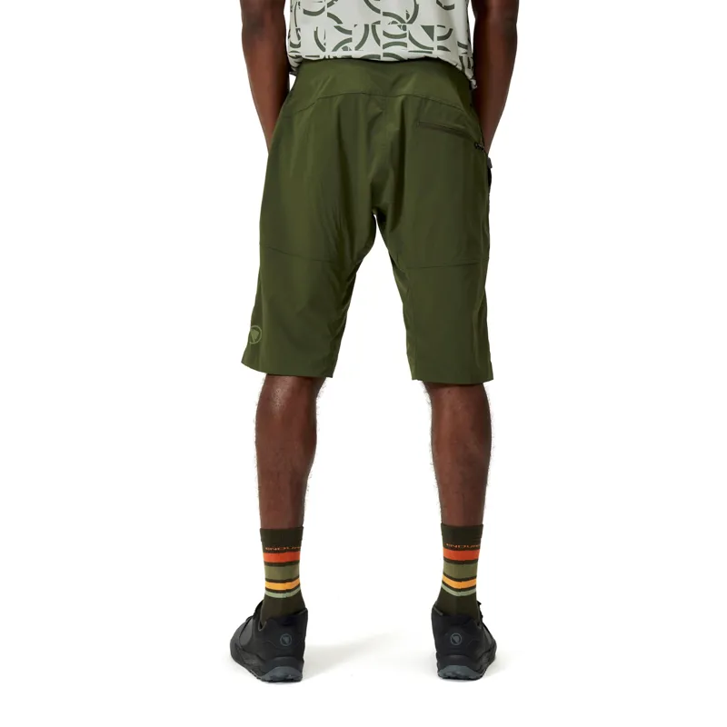 Endura Hummvee Lite Short in Ghillie Green-4