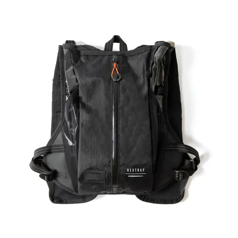 Restrap Race 2L Hydration Vest in Black-1