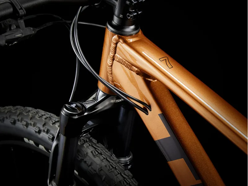 Trek Marlin 7 Gen 3 Hardtail Mountain Bike 2025 in Pennyflake -4