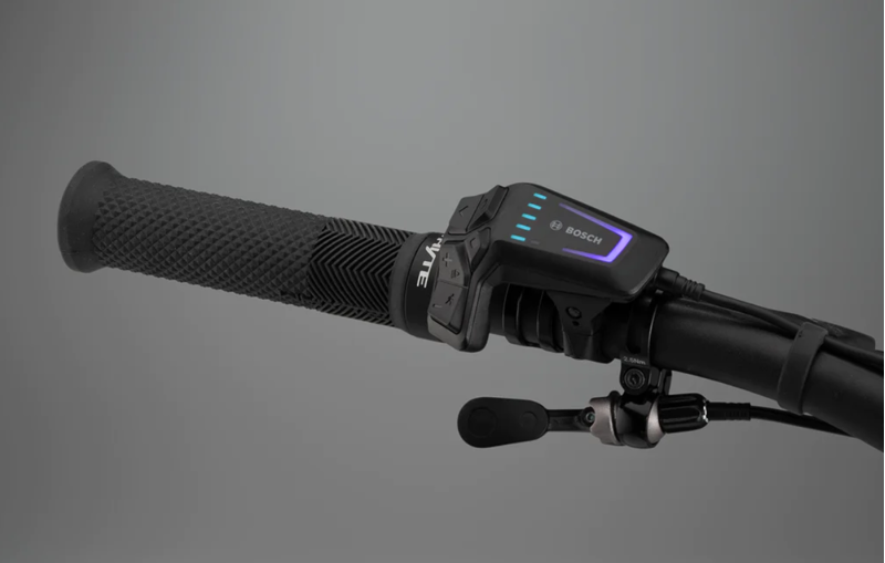 Whyte Bikes E-160 RSX Trail/Enduro Electric Mountain Bike 2024 in Black/Matt Black-1