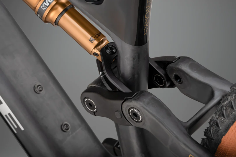 Whyte Bikes E-Lyte 140 Works XC/Trail Electric Mountain Bike 2024 in Carbon/Black-3