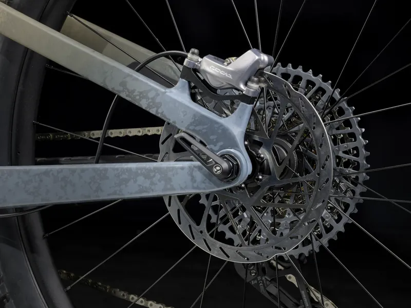 Trek Slash SE Gen 5 Full Suspension Mountain Bike 2025 in Quicksand/Battleship Blue-9