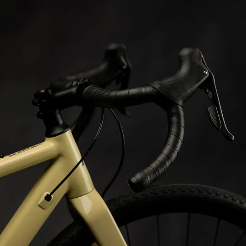 microSHIFT Sword Black Drop Bar Shifters Pair RH 9 Speed LH Brake Only in Black-1