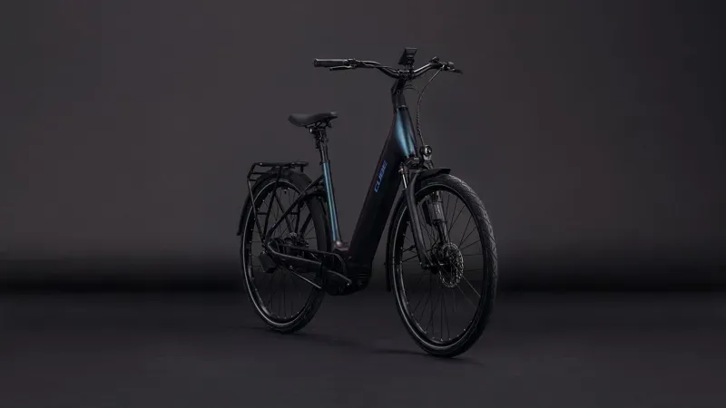 Cube Supreme Hybrid Deluxe SLT 600 Electric Hybrid Bike 2026 in Metal Blue/Reflex-1