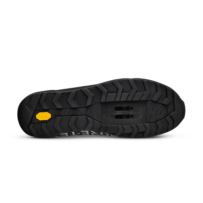 Fizik Terra Nanuq GTX MTB Shoes in Black-2